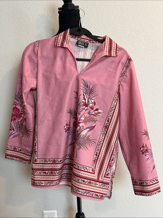 Harlow Tops - Bohemian granny-core festival Vintage 70’s Pink Floral Pullover Harlow top shirt